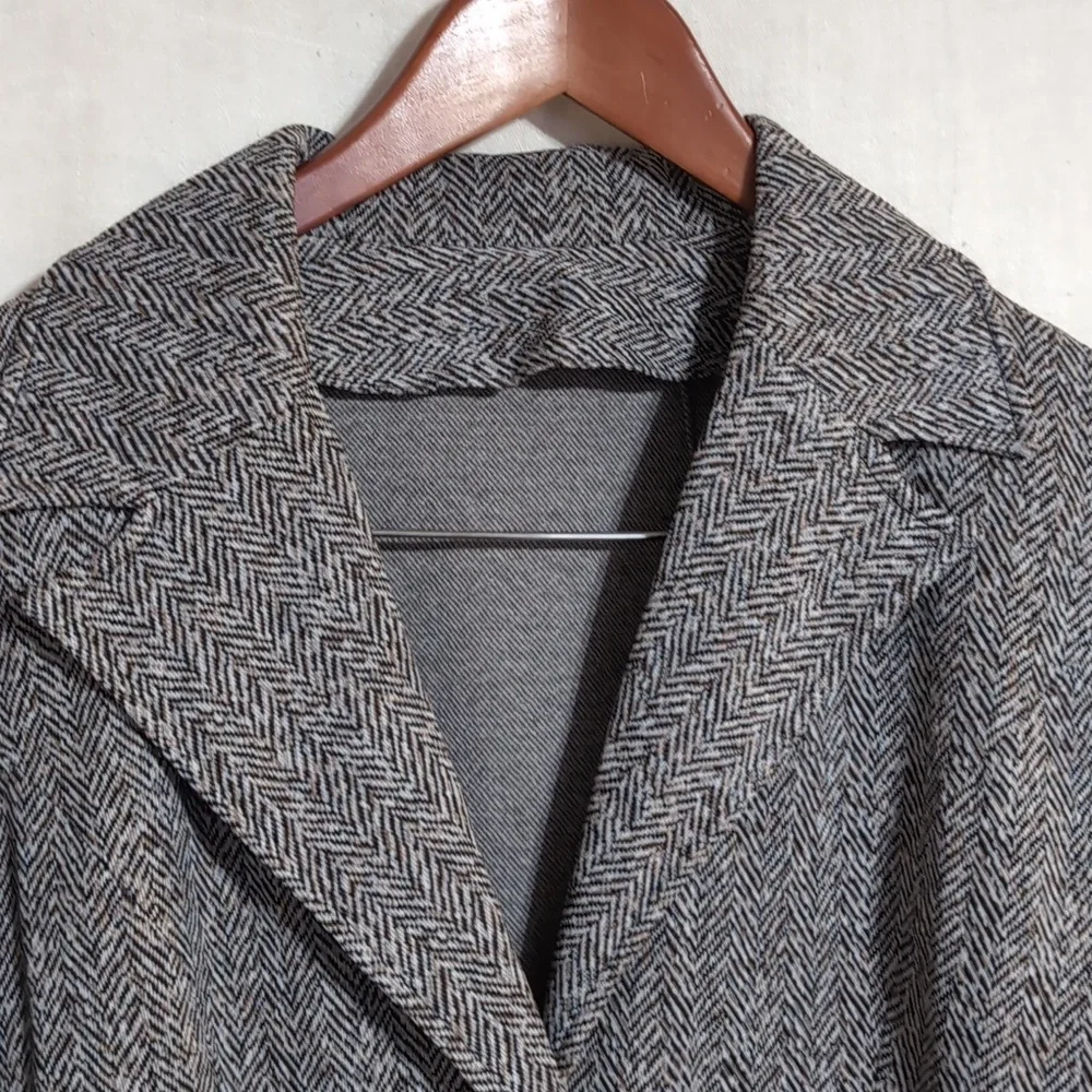 Handmade Grey Herringbone Buttoned Jacket Blazer Size Large - Picture 3 of 4